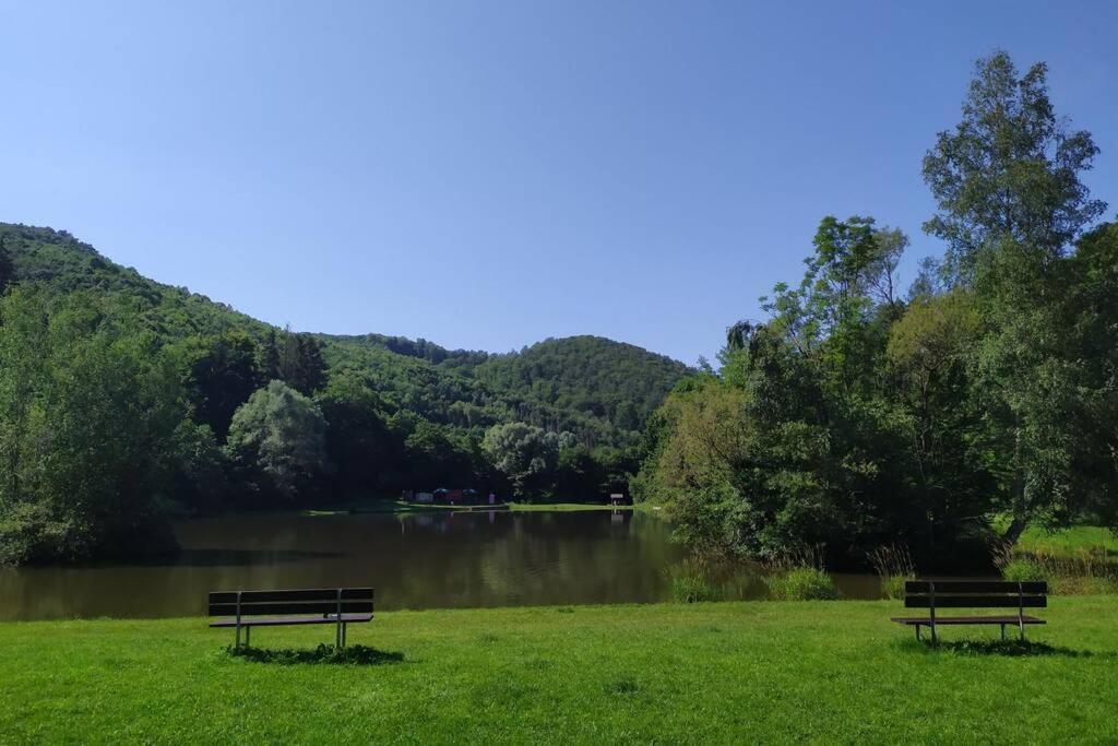 Vila Maringotka Na Jamajce Šternberk Exteriér fotografie